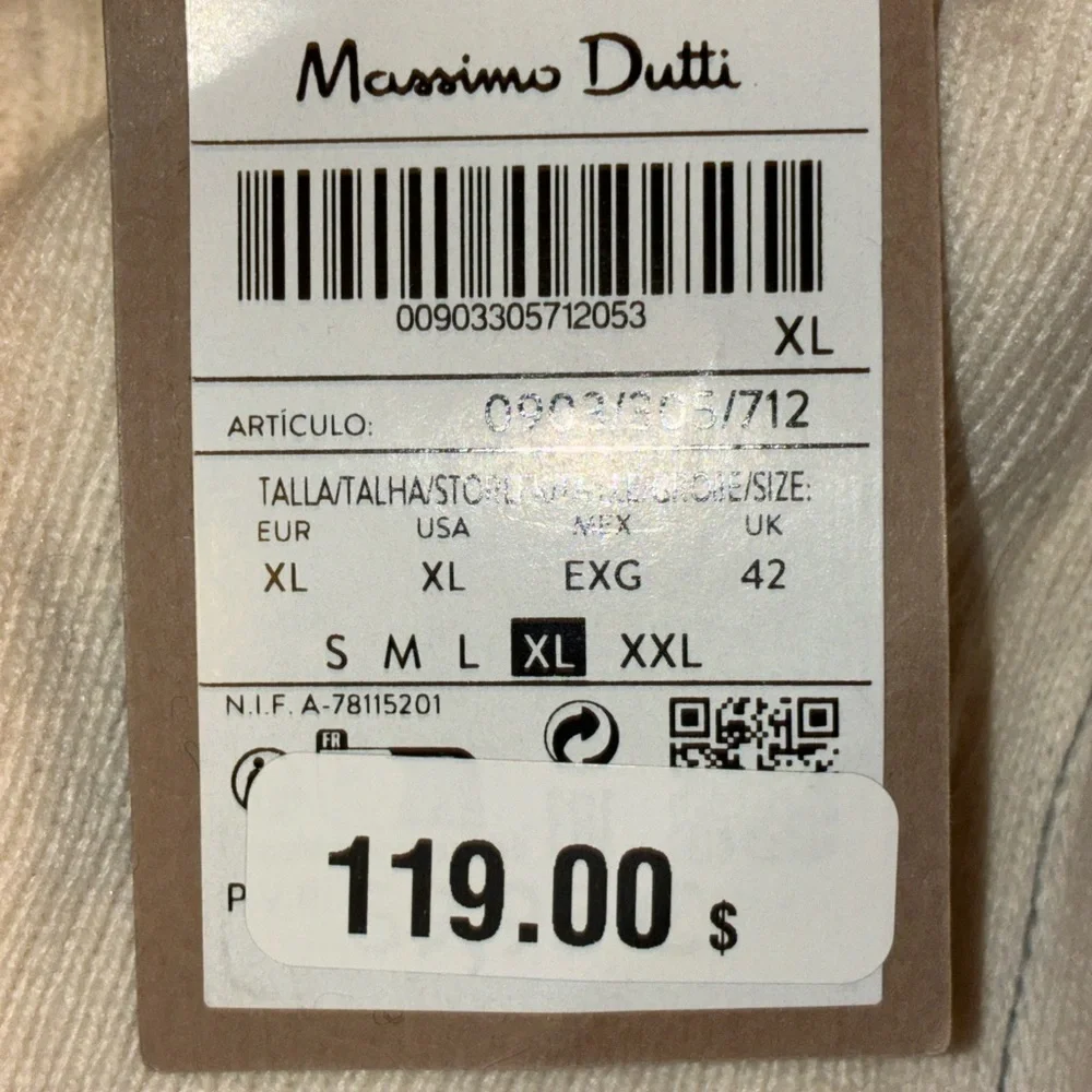 NWT Massimo Dutti Cream Cotton/Viscose Blend Knit Sweater. Size XL.